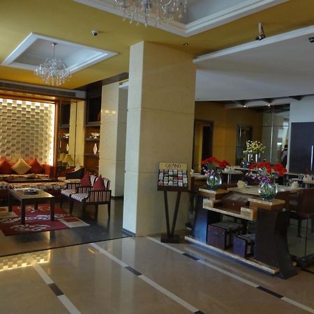Grand Residency Hotel & Serviced Apartments Bombay Esterno foto