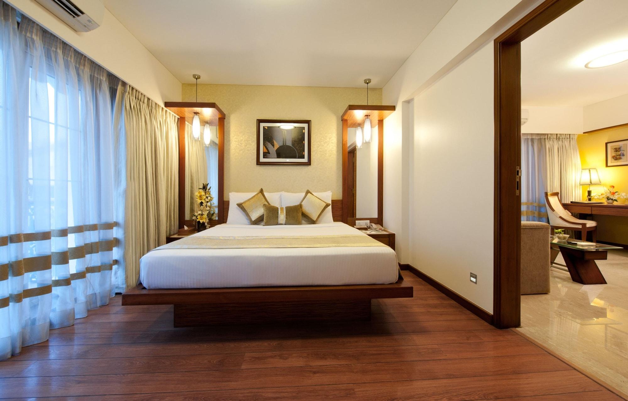 Grand Residency Hotel & Serviced Apartments Bombay Esterno foto