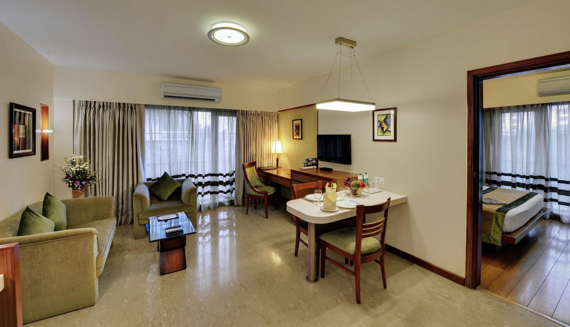 Grand Residency Hotel & Serviced Apartments Bombay Esterno foto