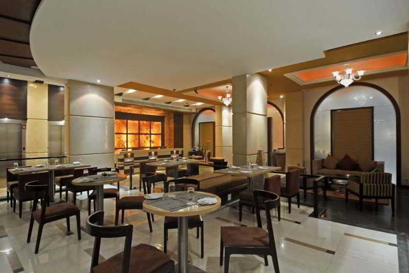 Grand Residency Hotel & Serviced Apartments Bombay Esterno foto