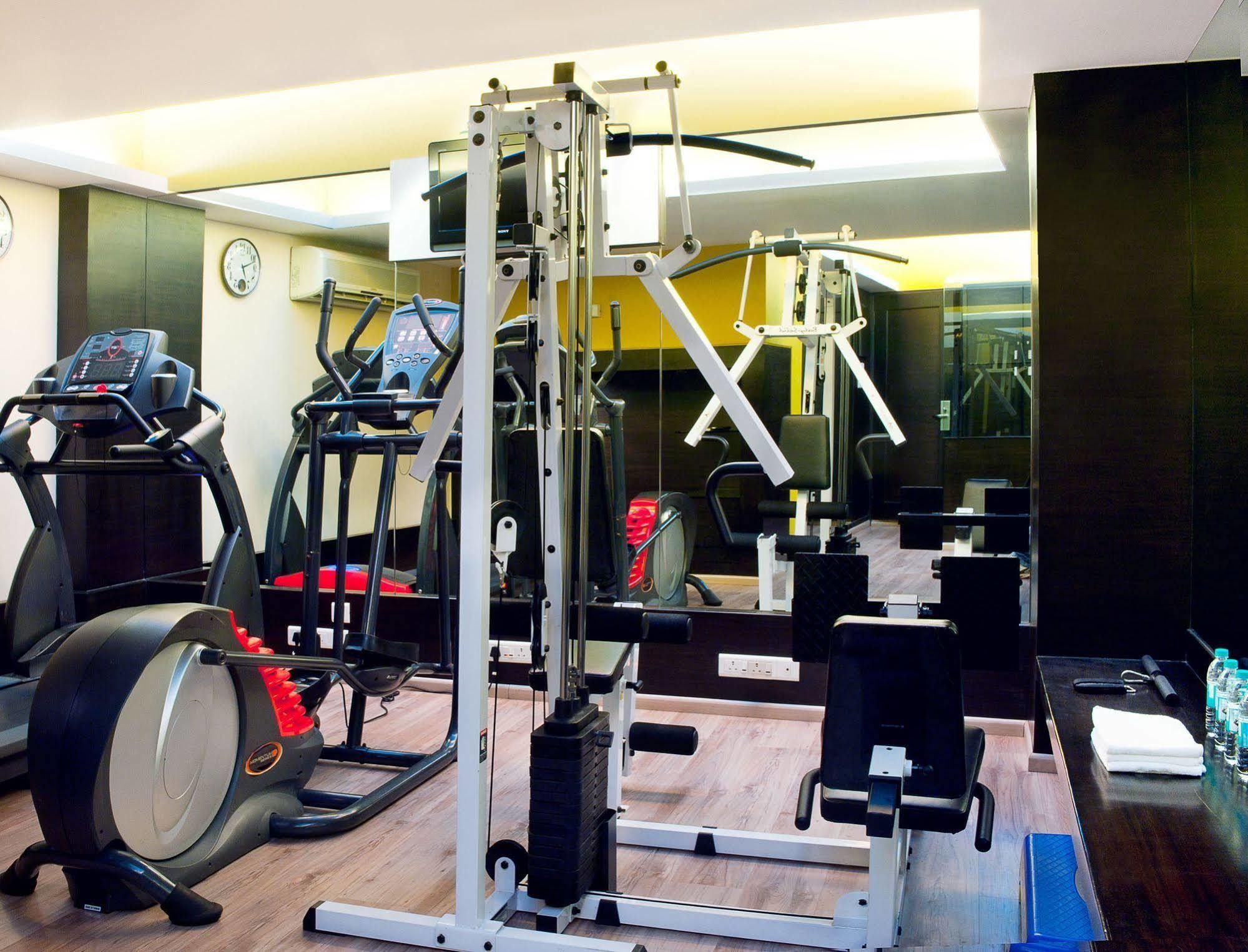 Grand Residency Hotel & Serviced Apartments Bombay Esterno foto