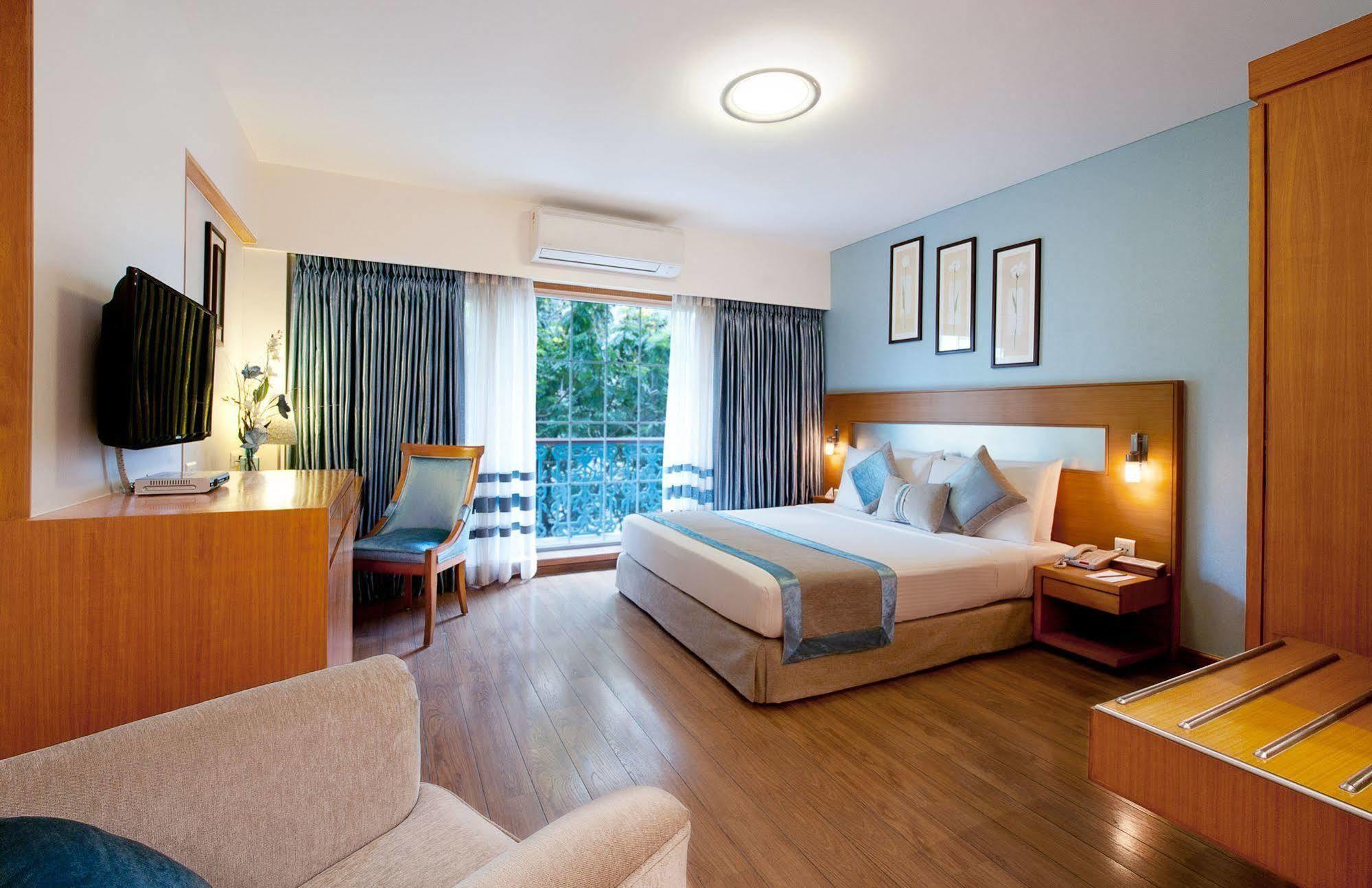 Grand Residency Hotel & Serviced Apartments Bombay Esterno foto